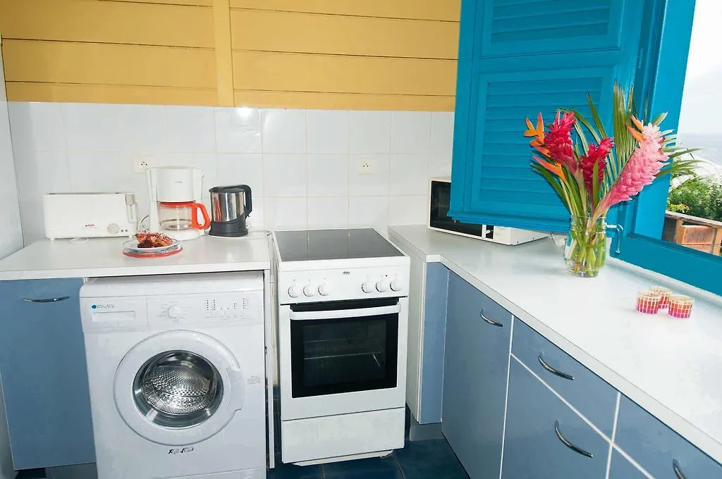 Holiday home Felicite Villa Jaune Vue Mer Les Anses-d'Arlets